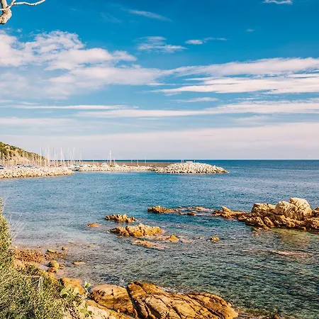Isolotto A 150 M Dal Mare Tatil Evi