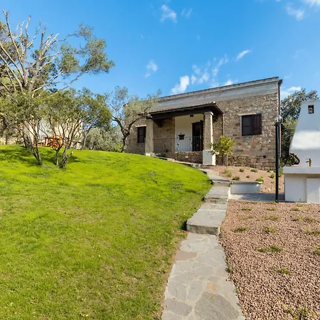 Isolotto A 150 M Dal Mare